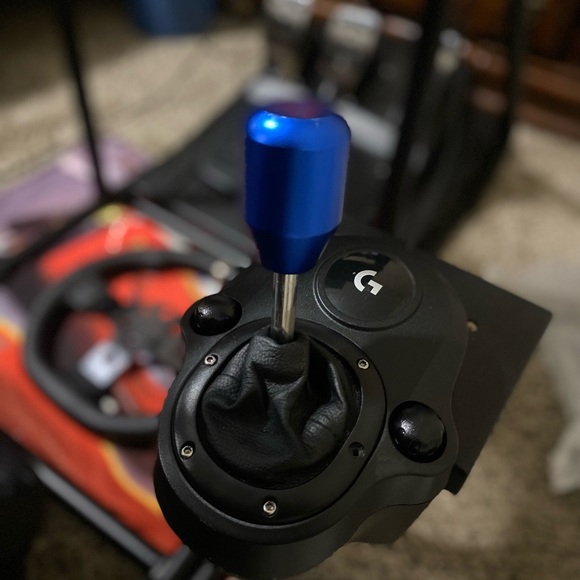 Logitech G920 gaming wheel, featuring the stunning NRG Deep Dish steering wheel - Picture 3 of 4